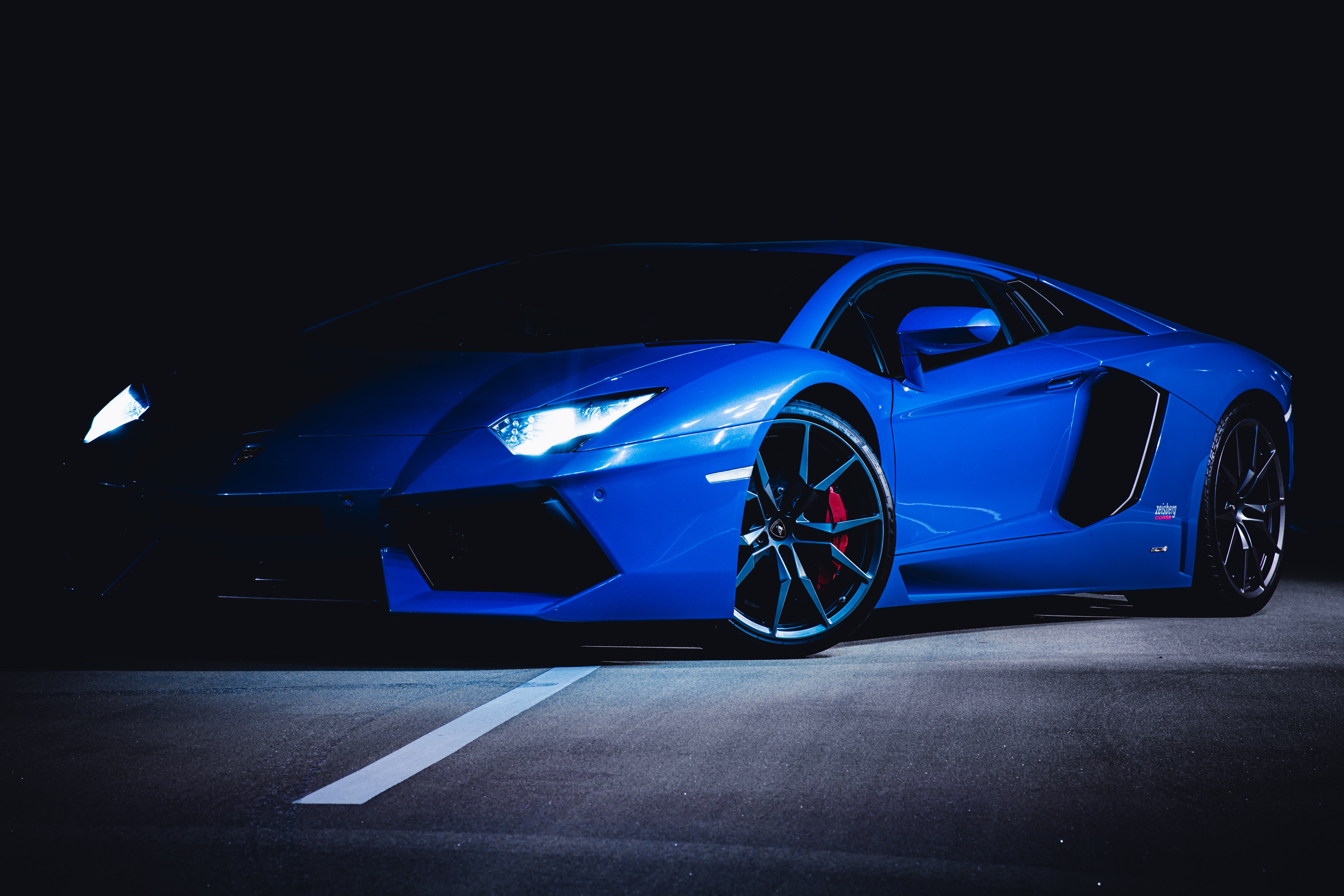 Foto lamborghini blu a colori